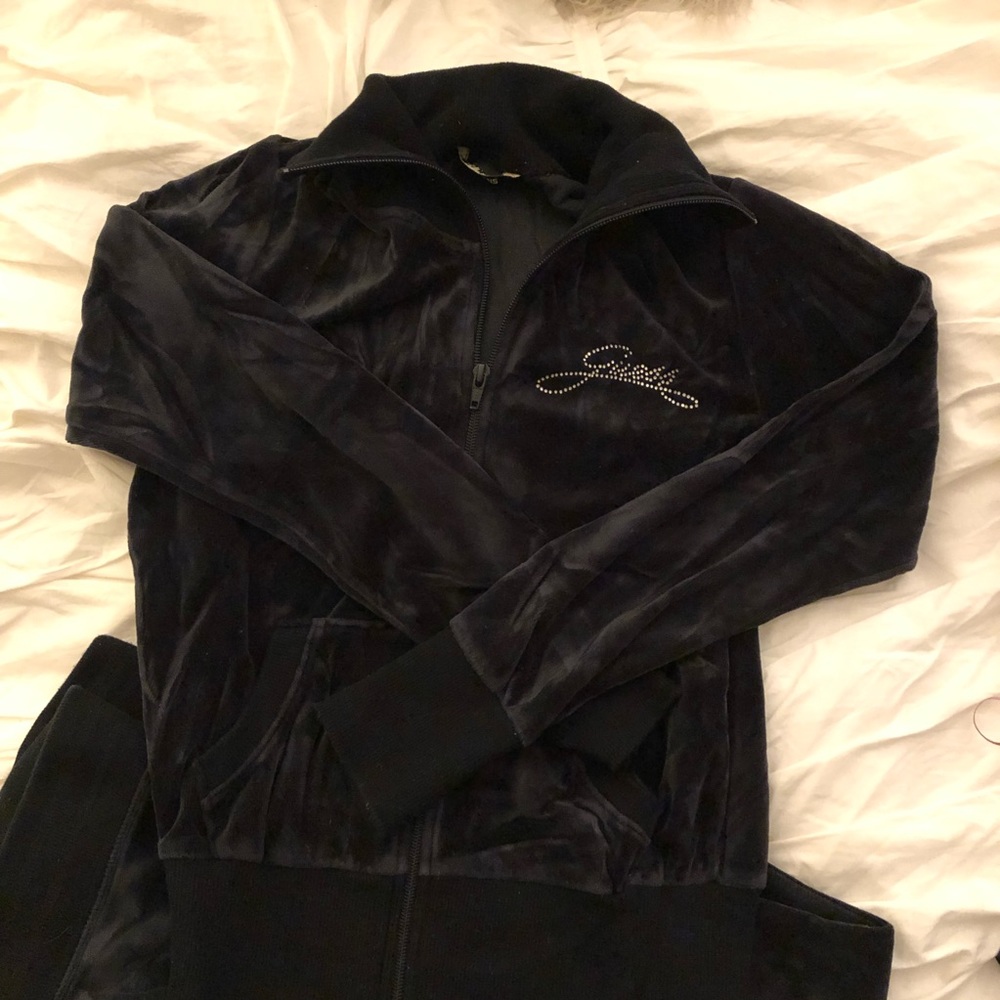 Black Guess Velor Set- jacket and pants